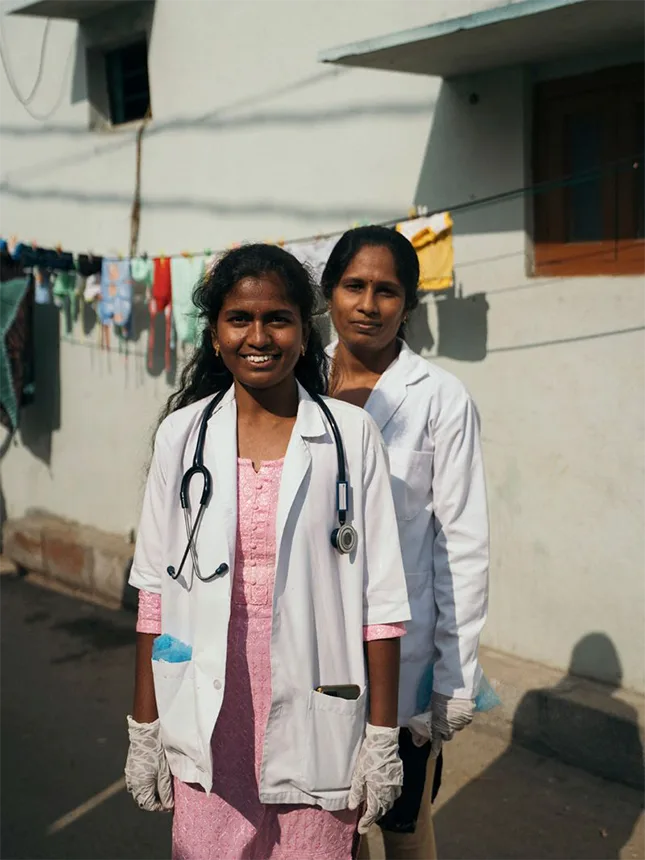 Two female doctors (Photo)